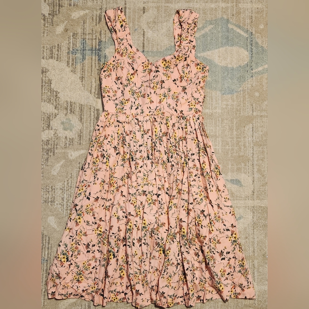 Gal Meets Glam Sarah Dress. Size 4. EUC